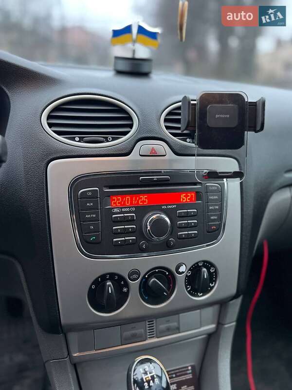 Мінівен Ford Focus C-Max 2010 в Летичіві