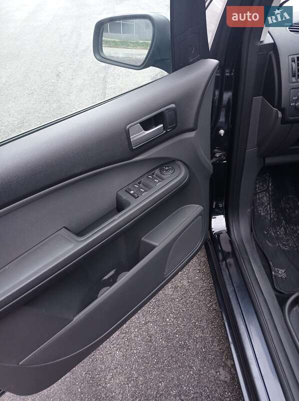 Минивэн Ford Focus C-Max 2006 в Харькове