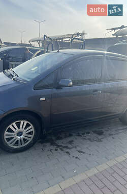 Минивэн Ford Focus C-Max 2006 в 