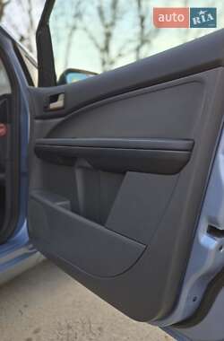 Минивэн Ford Focus C-Max 2005 в 