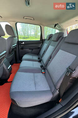 Мінівен Ford Focus C-Max 2005 в 