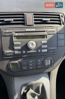 Мінівен Ford Focus C-Max 2005 в 