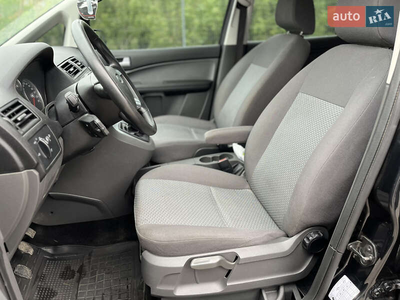 Мінівен Ford Focus C-Max 2006 в Дубні