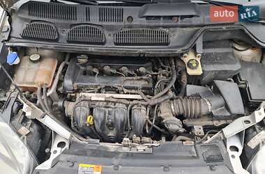 Минивэн Ford Focus C-Max 2006 в 
