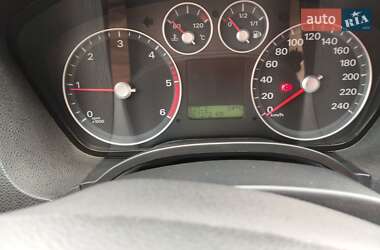 Минивэн Ford Focus C-Max 2005 в 