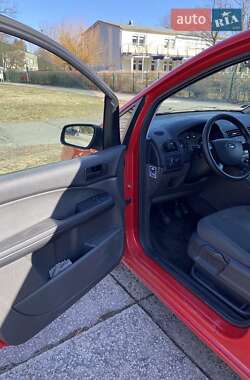 Мінівен Ford Focus C-Max 2004 в 