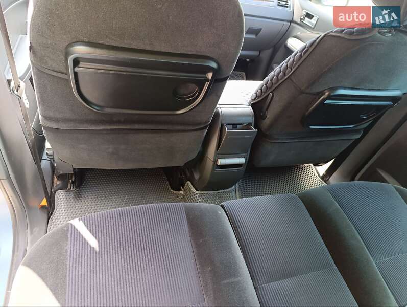Мінівен Ford Focus C-Max 2006 в Звягелі