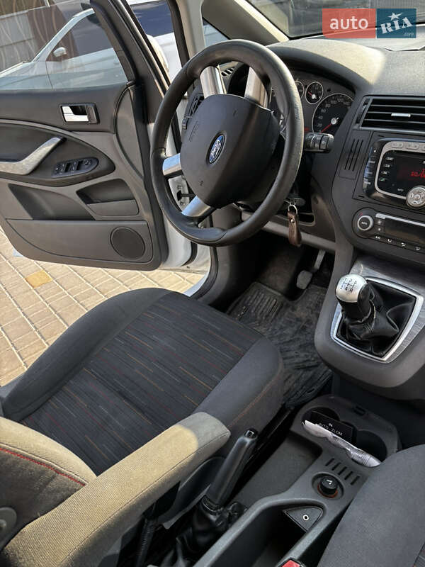 Минивэн Ford Focus C-Max 2007 в Первомайске