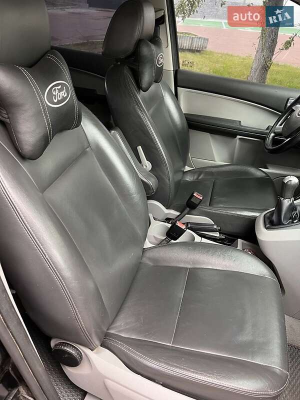 Мінівен Ford Focus C-Max 2004 в Чернігові