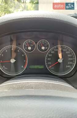 Минивэн Ford Focus C-Max 2005 в 
