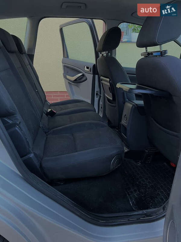 Минивэн Ford Focus C-Max 2008 в Гусятине