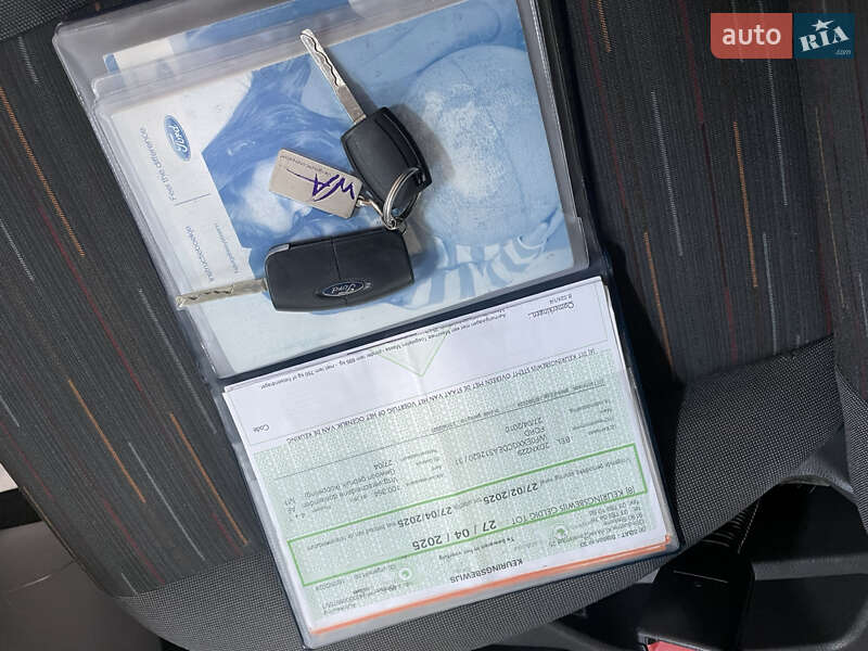 Минивэн Ford Focus C-Max 2010 в Стрые