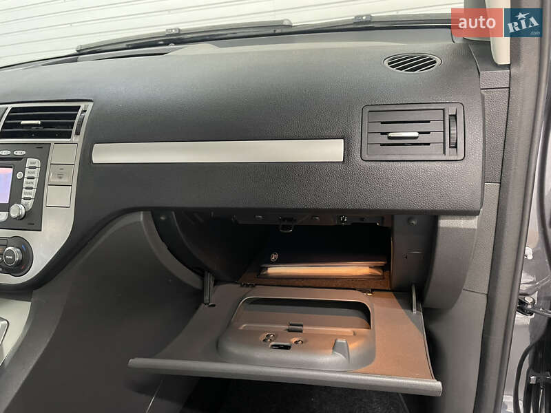 Минивэн Ford Focus C-Max 2010 в Стрые