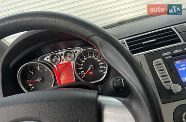 Мінівен Ford Focus C-Max 2010 в 