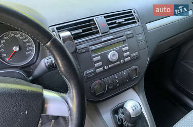 Мінівен Ford Focus C-Max 2005 в 