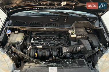 Минивэн Ford Focus C-Max 2004 в 