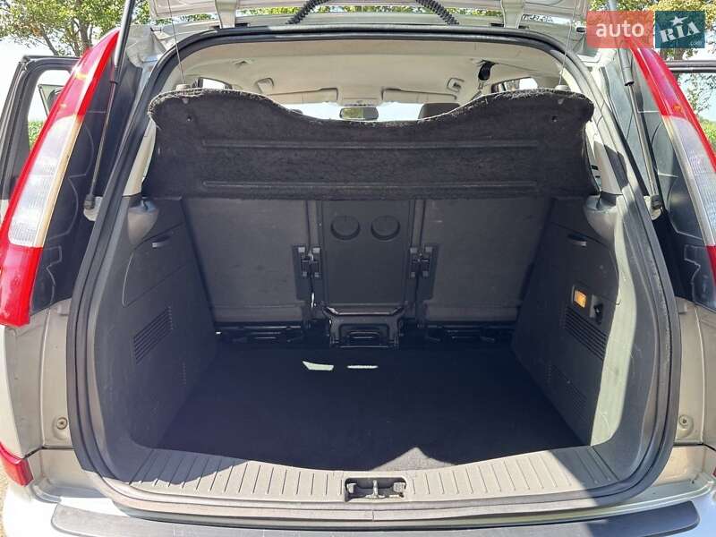 Мінівен Ford Focus C-Max 2006 в Володимирі