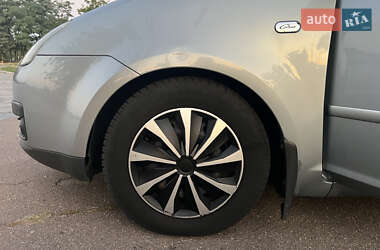 Мінівен Ford Focus C-Max 2004 в 