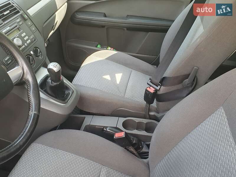 Минивэн Ford Focus C-Max 2006 в Николаеве