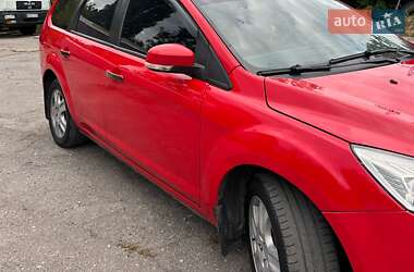 Минивэн Ford Focus C-Max 2009 в 