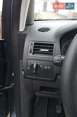 Минивэн Ford Focus C-Max 2006 в 
