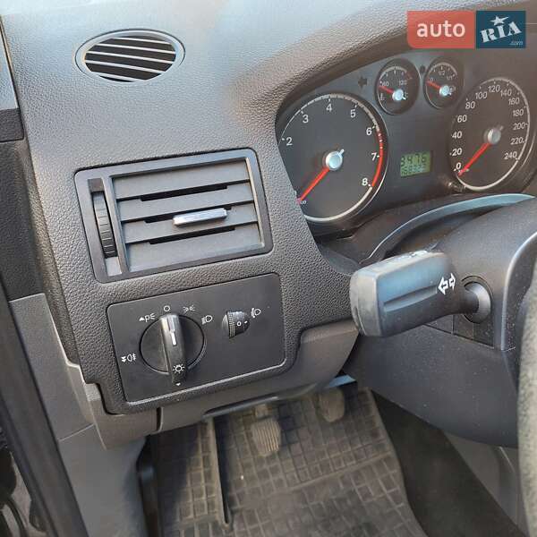 Минивэн Ford Focus C-Max 2006 в Киеве