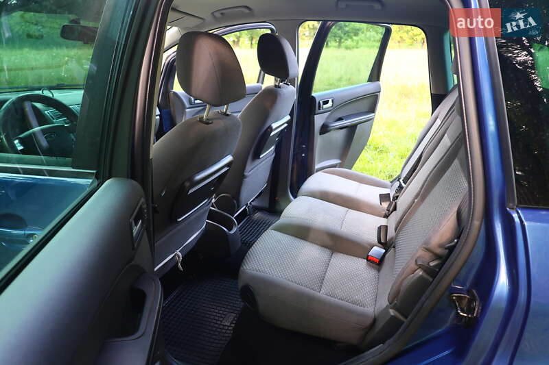 Мінівен Ford Focus C-Max 2007 в Іршаві