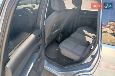 Мінівен Ford Focus C-Max 2004 в 