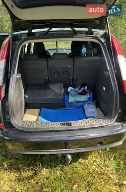 Мінівен Ford Focus C-Max 2006 в 