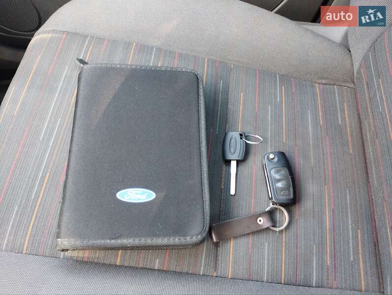 Мінівен Ford Focus C-Max 2007 в Конотопі
