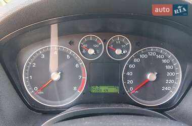 Мінівен Ford Focus C-Max 2005 в 