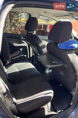 Минивэн Ford Focus C-Max 2006 в 
