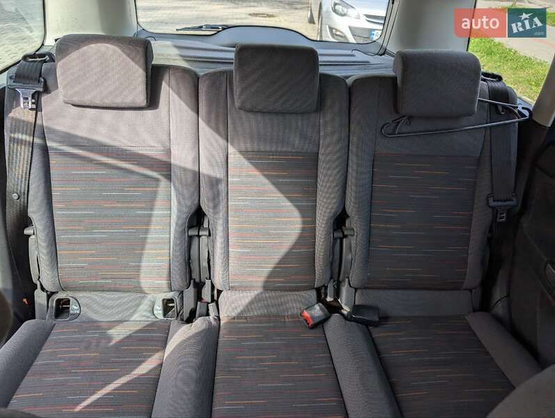 Минивэн Ford Focus C-Max 2008 в Луцке