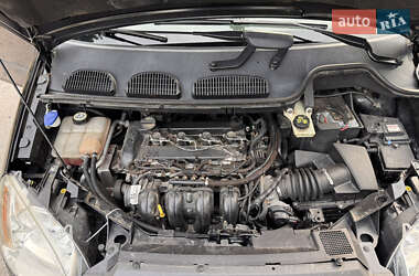 Мінівен Ford Focus C-Max 2003 в 
