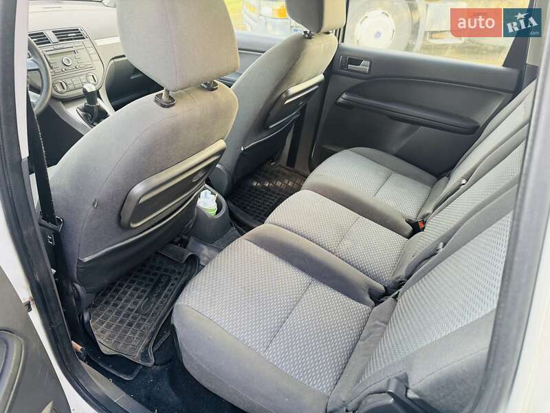 Минивэн Ford Focus C-Max 2003 в Белогородке