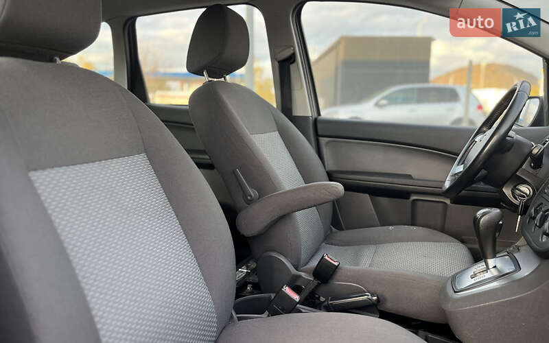 Минивэн Ford Focus C-Max 2006 в Мукачево