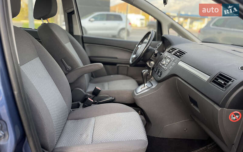 Минивэн Ford Focus C-Max 2006 в Мукачево