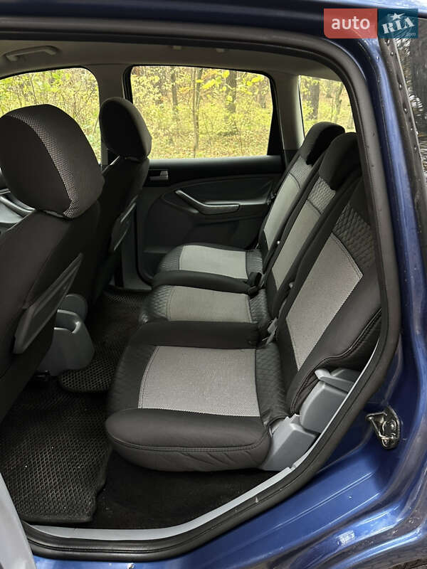 Минивэн Ford Focus C-Max 2007 в Костополе