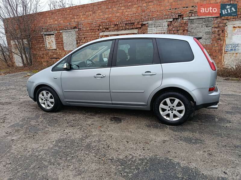 Минивэн Ford Focus C-Max 2004 в Новомосковске фото 5 Минивэн Ford Focus C-Max 2004 в Новомосковске