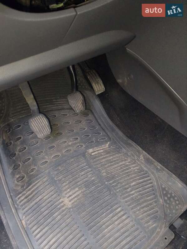 Мінівен Ford Focus C-Max 2005 в Коростені