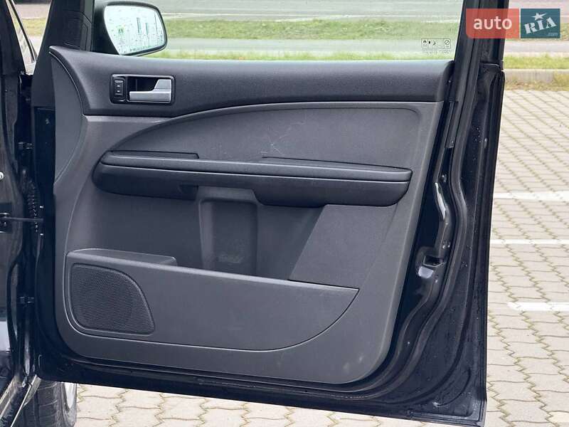 Минивэн Ford Focus C-Max 2005 в Львове