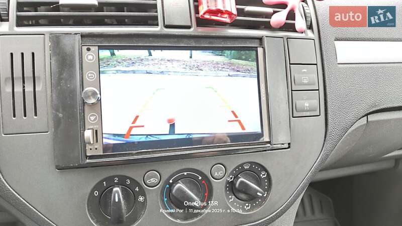 Мінівен Ford Focus C-Max 2006 в Кривому Розі фото 24 Мінівен Ford Focus C-Max 2006 в Кривому Розі