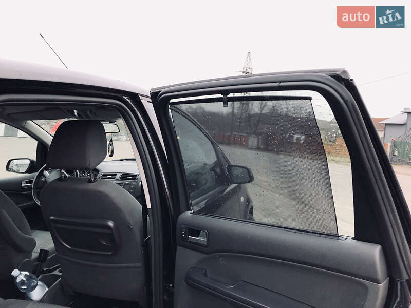 Минивэн Ford Focus C-Max 2006 в Городенке