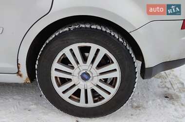 Минивэн Ford Focus C-Max 2005 в Брусилове