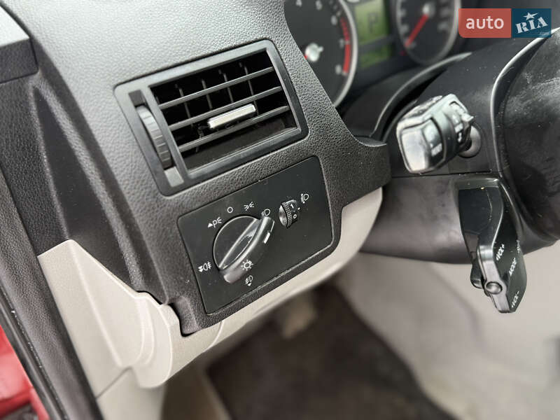 Минивэн Ford Focus C-Max 2006 в Городке фото 53 Минивэн Ford Focus C-Max 2006 в Городке