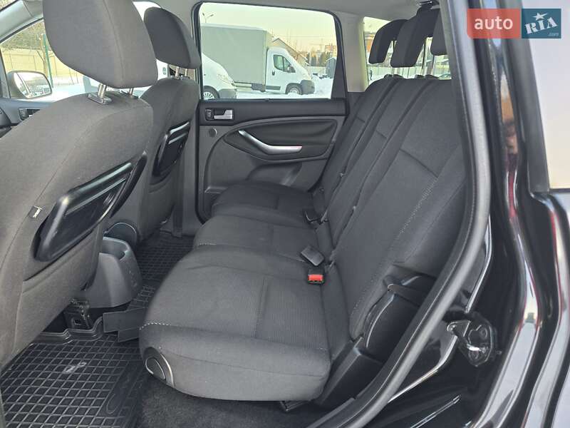 Минивэн Ford Focus C-Max 2009 в Хмельницком