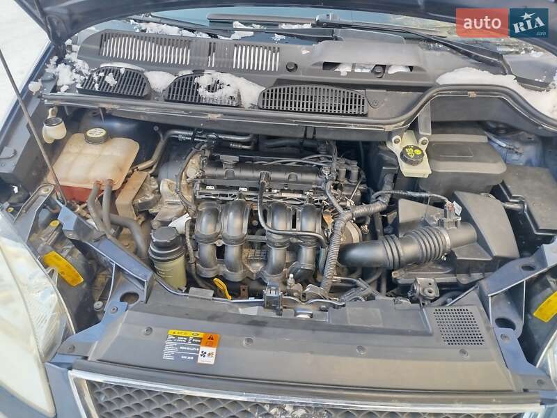 Мінівен Ford Focus C-Max 2006 в Житомирі