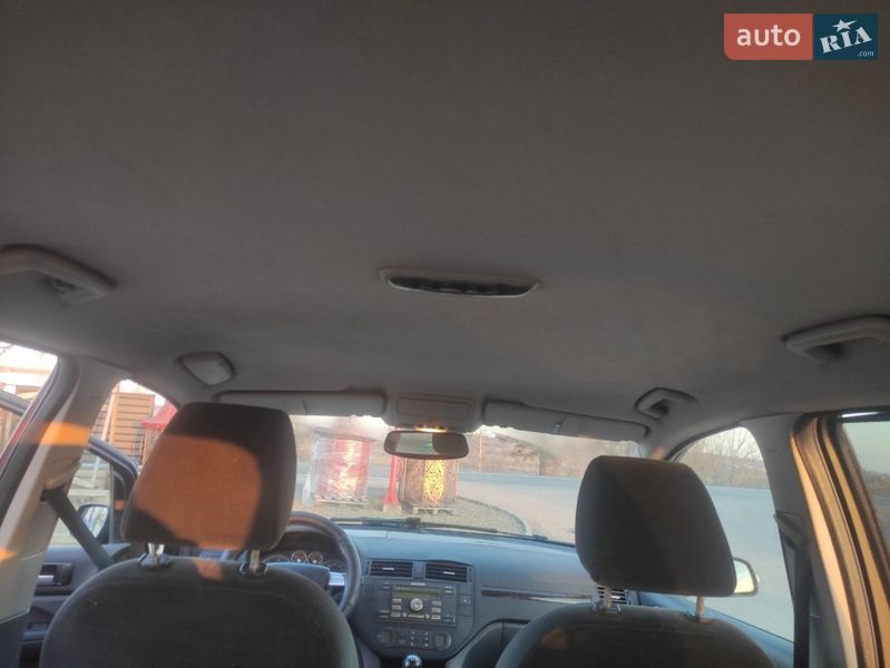 Минивэн Ford Focus C-Max 2004 в Коломые