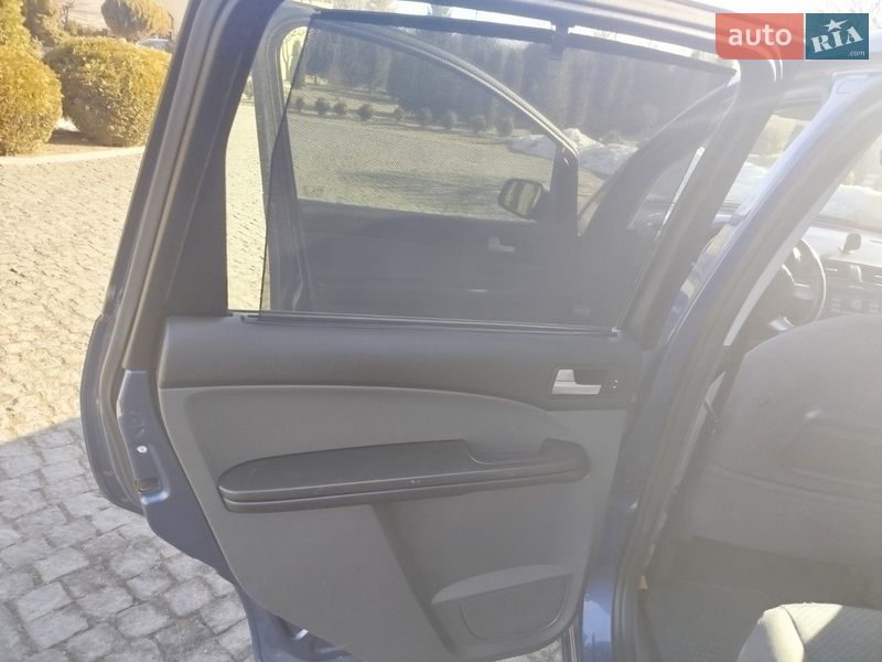 Минивэн Ford Focus C-Max 2006 в Житомире