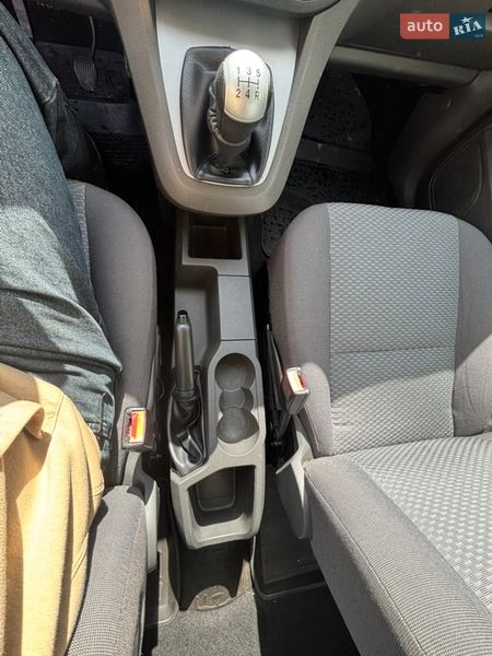 Мінівен Ford Focus C-Max 2006 в Тернополі фото 23 Мінівен Ford Focus C-Max 2006 в Тернополі